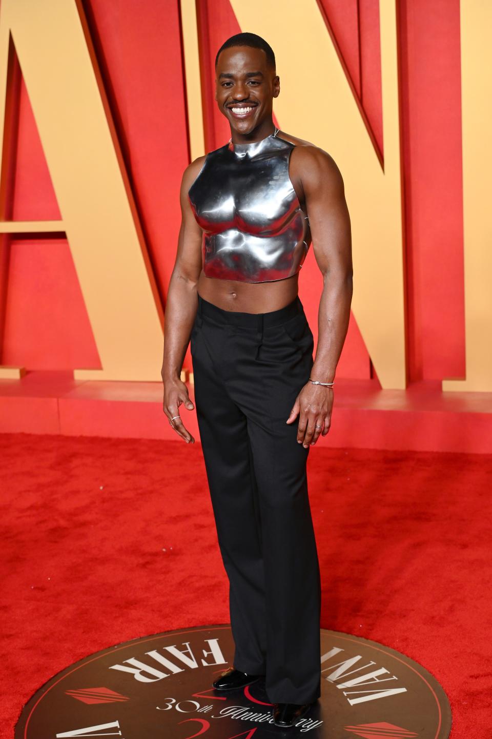 Ncuti Gatwa Wore a Statement Metal Chestplate at the Vanity Fair Oscars