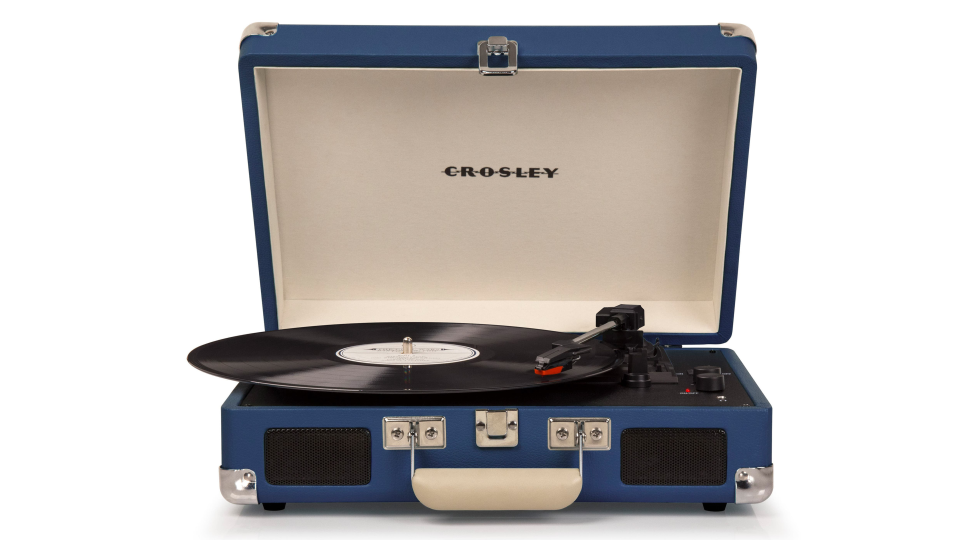 Best gifts for dad 2019: Crosley Radio Cruiser Deluxe Turntable