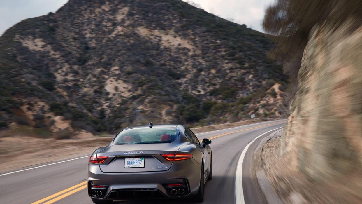 2024 maserati granturismo trofeo