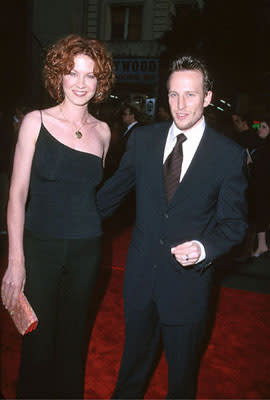 Jenna Elfman and Bodhi Elfman at the Mann's Chinese Theater premiere of Warner Brothers' Battlefield Earth