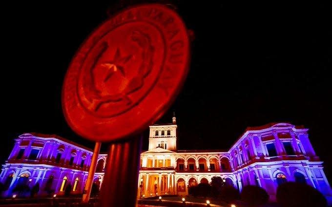 Paraguay's Government Palace has been lit in the colors of Israel in a sign of solidarity following Saturday's attack by Hamas. Photo courtesy of Presidencia Paraguay