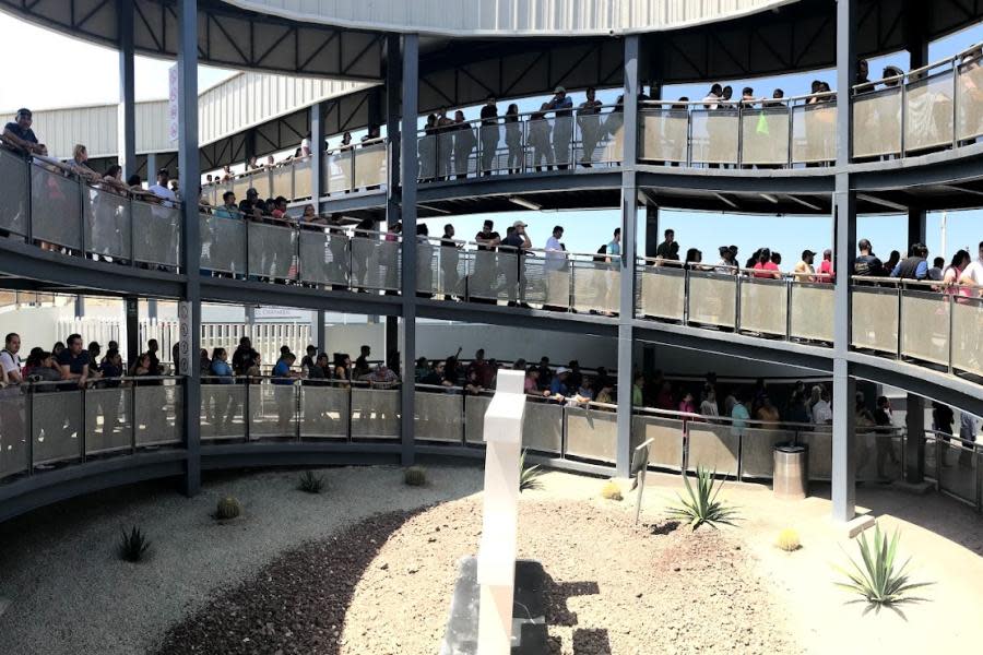 Crearán puente peatonal de cobro para cruzar de Tijuana a San Diego