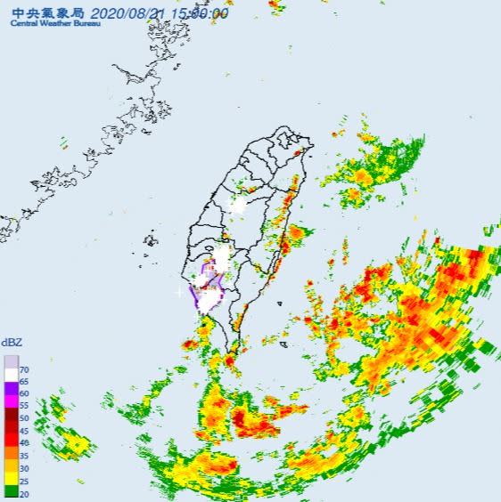 4縣市大雷雨即時訊息。（圖／中央氣象局）