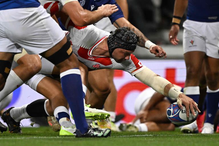 Try de Japón anotado por Pieter Labuschagne,en el cotejo contra Samoa