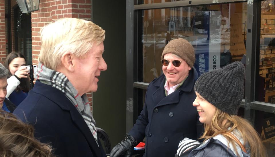Former Massachusetts Gov. Bill Weld greets pedestrians in Exeter, New Hampshire, on Sunday, closing out a weekend of campaigning ahead of Tuesday's presidential primary. Weld is challenging President Donald Trump for the GOP nomination.  (Photo: S.V. Date/HuffPost)