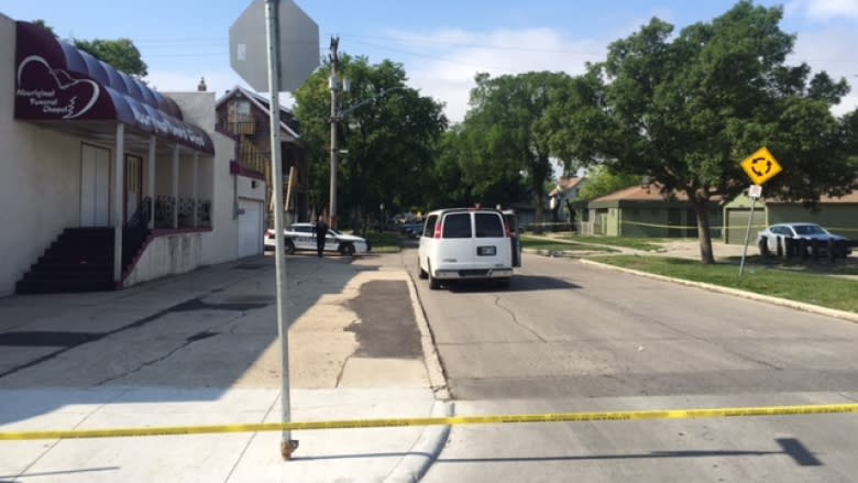 Man fatally shot near Selkirk Avenue and Parr Street