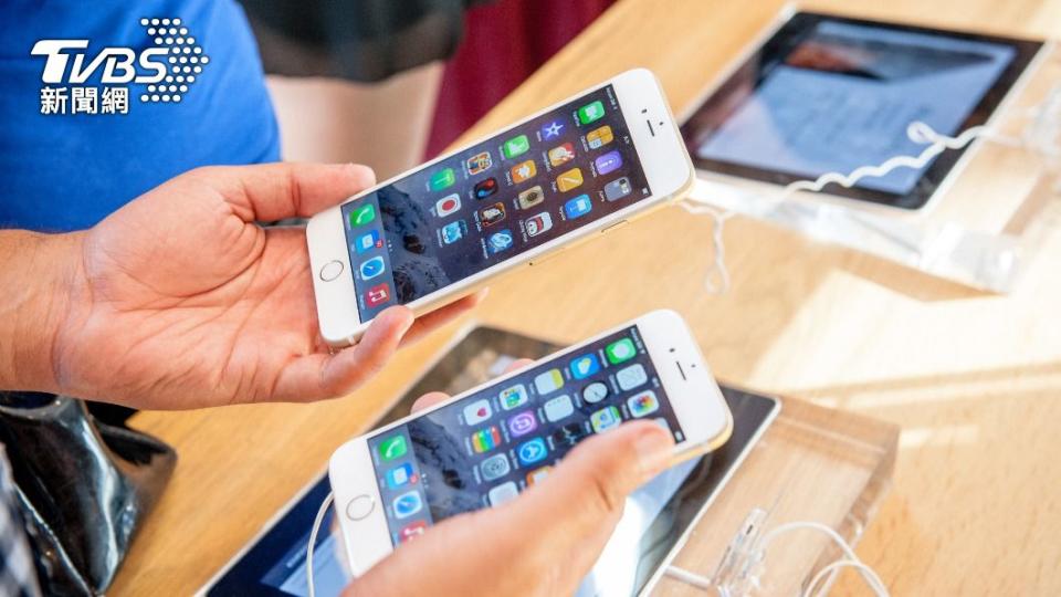 iPhone 6及iPhone 6 Plus是蘋果有史以來最暢銷的手機。（示意圖／shutterstock達志影像）