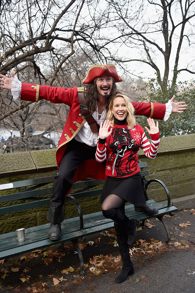 <p>The<em> Pitch Perfect 3</em> star and Captain Morgan took fun to another level in New York City’s Central Park on Monday. (Photo: Bryan Bedder/Getty Images for Captain Morgan) </p>