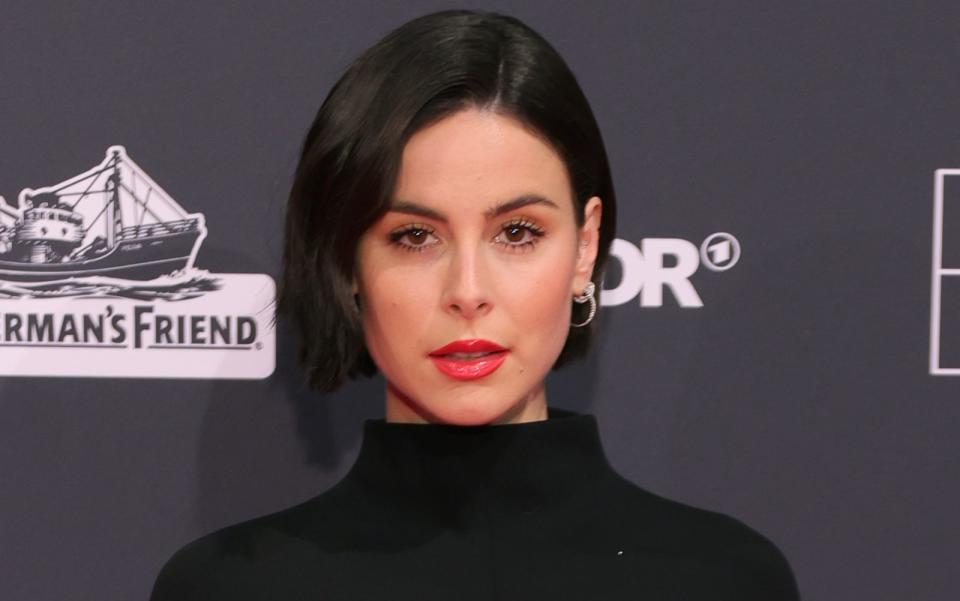 Nach einem Reitunfall befindet sich Lena Meyer-Landrut auf dem Weg zur endgültigen Genesung. (Bild: Getty Images / Joshua Sammer)