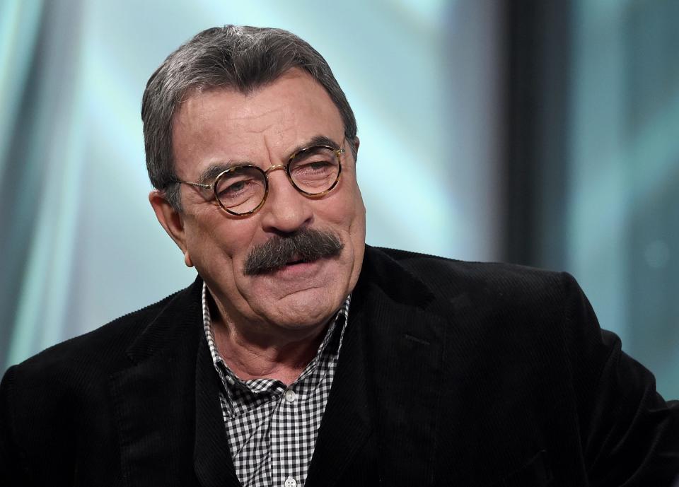 Tom Selleck is paying it forward – literally – this holiday season.