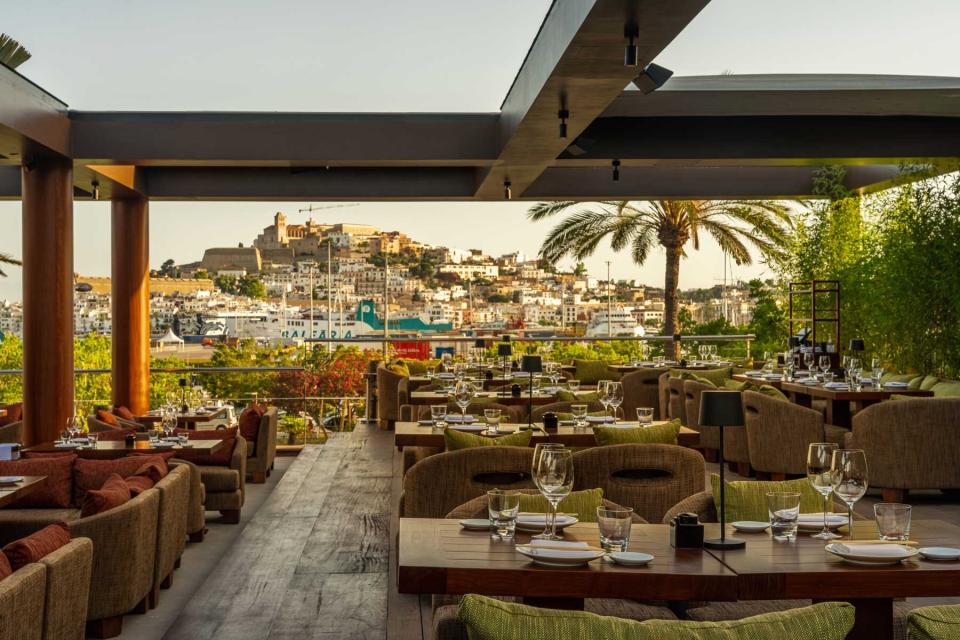 Ibiza Gran Hotel outdoor dining for restaurant Zuma