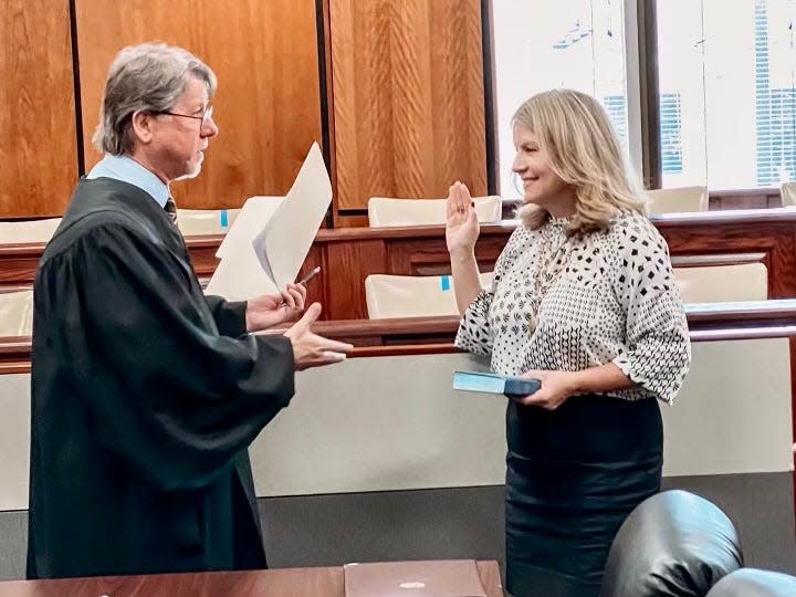 Rep. Cynthia Lee Almond, R-Tuscaloosa, was sworn in to represent the Alabama House District 63 on Wednesday, Oct. 20, 2021, by Tuscaloosa County Circuit Court Judge Brad Almond.