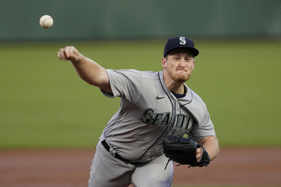 Seattle Mariners' Ljay Newsome pitches against the San Francisco Giants during the first inning of a baseball game in San Francisco, Wednesday, Sept. 16, 2020. This is a makeup of a game postponed Tuesday in Seattle. (AP Photo/Jeff Chiu)