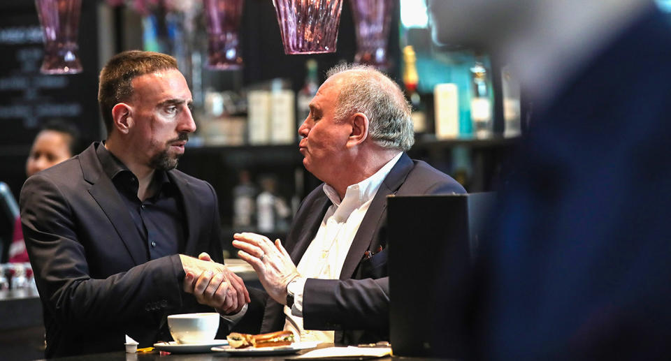 Franck Ribery und Präsident Uli Hoeneß verbindet eine Freundschaft. Bild: Getty Images