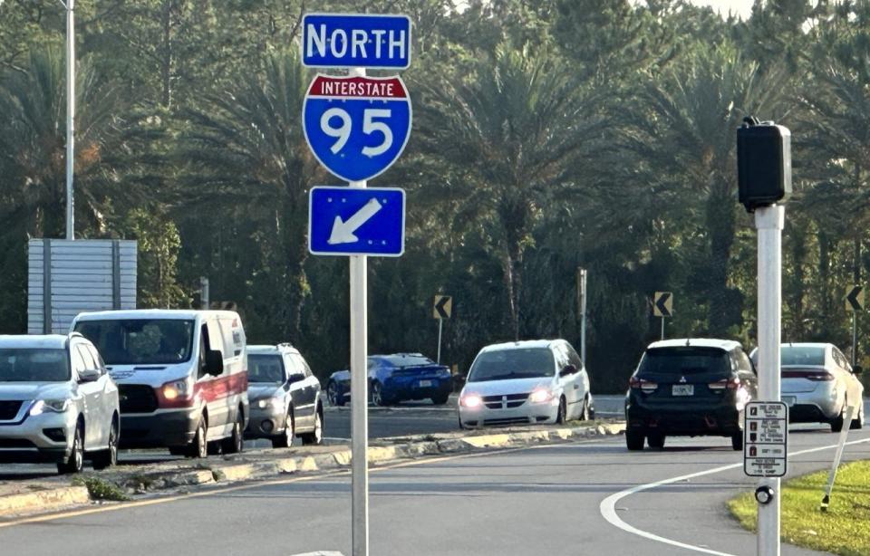 Traffic builds at the offramp from Interstate 95 northbound to U.S. 1 in Ormond Beach. The 1964 interchange is being redesigned to accommodate growth, past and future, and make the area safer for motorists.