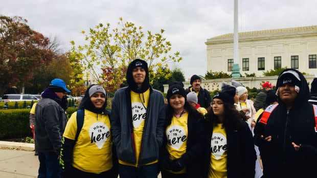 Dreamers outside SCOTUS.