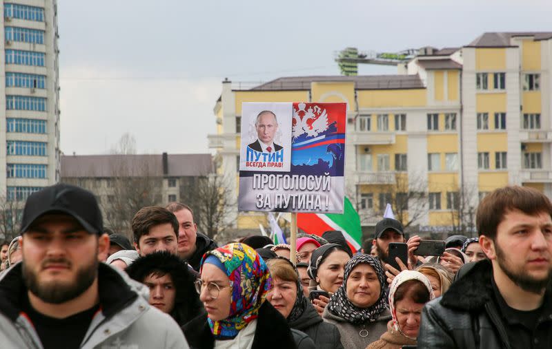 People mark upcoming presidential election in Grozny