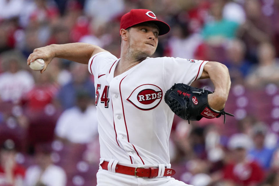 Cincinnati Reds starting pitcher Sonny Gray throws during the first inning of the team's baseball game against the Pittsburgh Pirates in Cincinnati on Thursday, Aug. 5, 2021. (AP Photo/Jeff Dean)