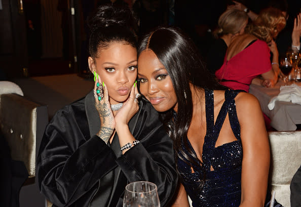 Rihanna fangirling over Naomi Campbell in her Puma designs is truly beautiful