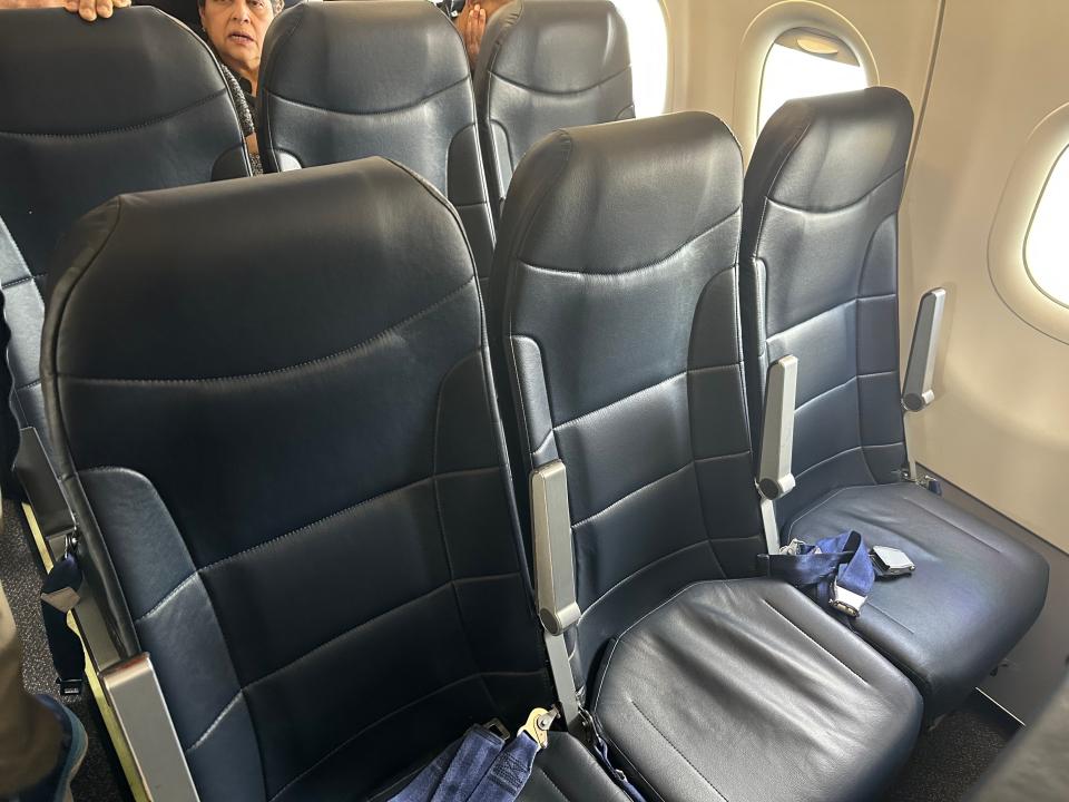 Row of seats on Spirit flight 