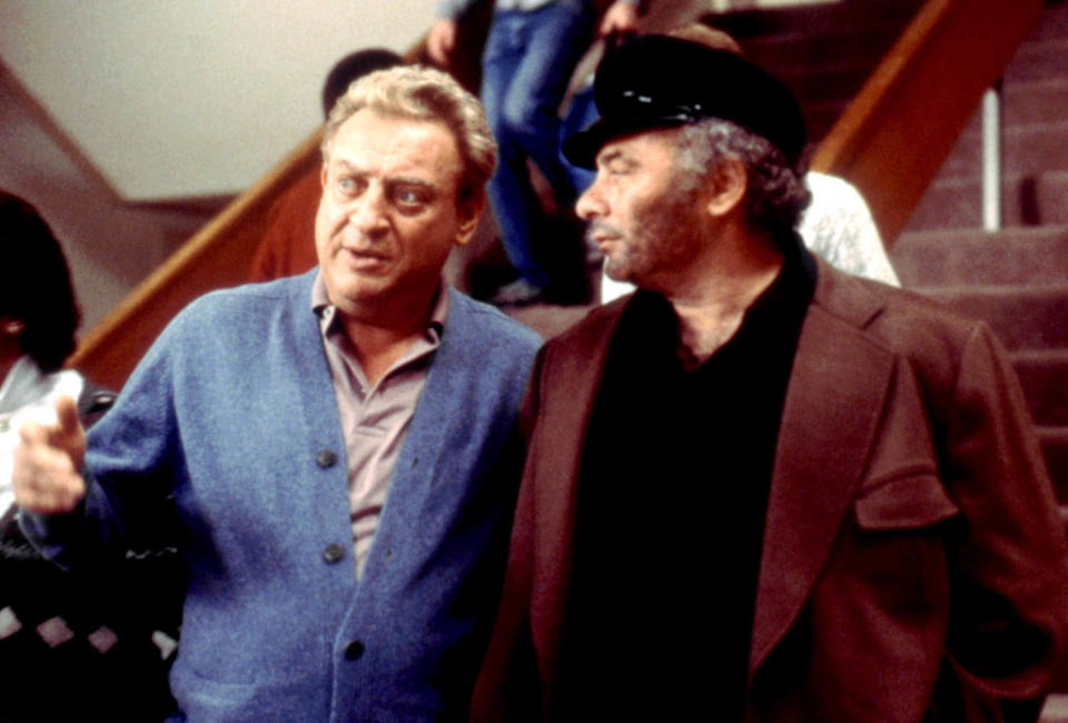 Rodney Dangerfield, Burt Young (Everett Collection)