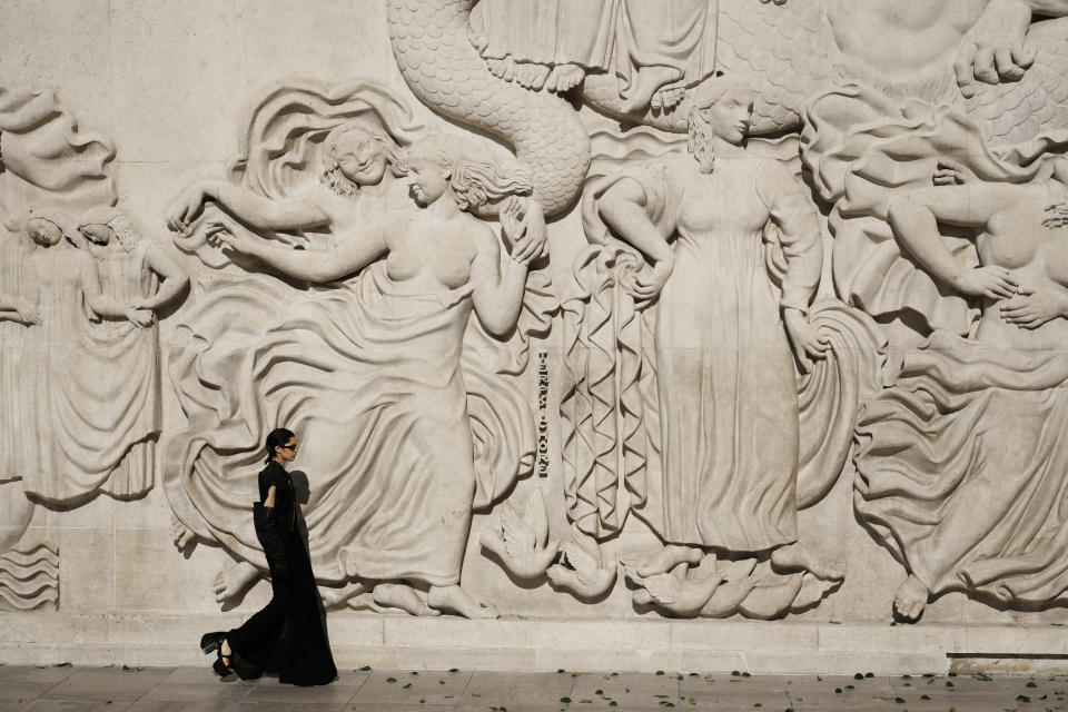 A model wears a creation for Rick Owens' Spring-Summer 2022 ready-to-wear fashion show Thursday, Sept. 30, 2021, in Paris. (AP Photo/Thibault Camus)