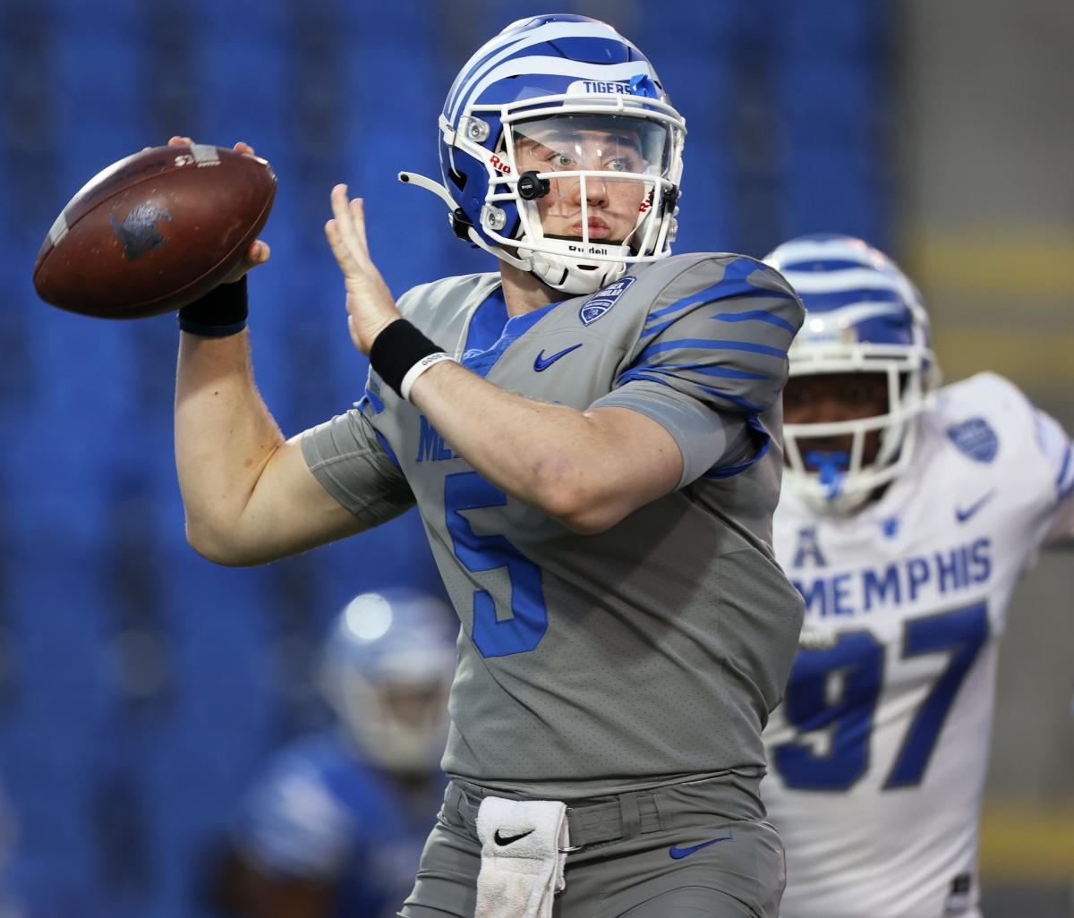 Seth Henigan Grant Gunnell Transferred From Memphis Football Because