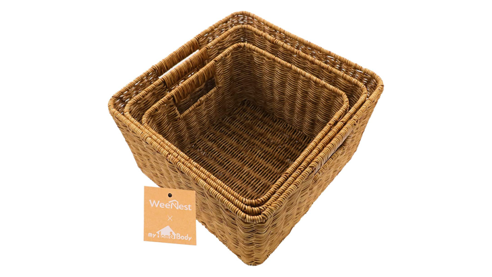 Best gifts for women: Wicker Storage Basket Set