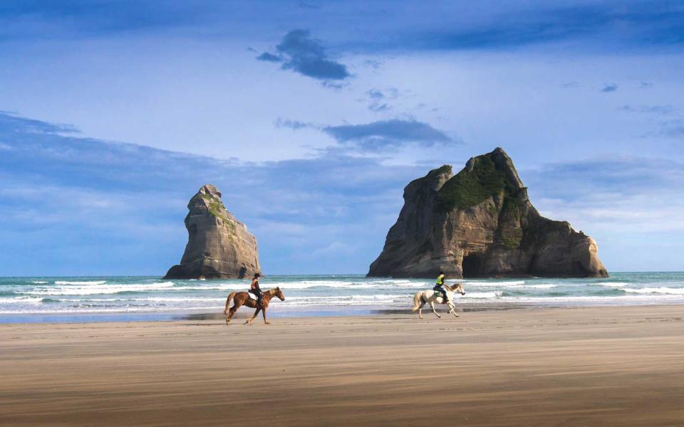 Wharariki Beach