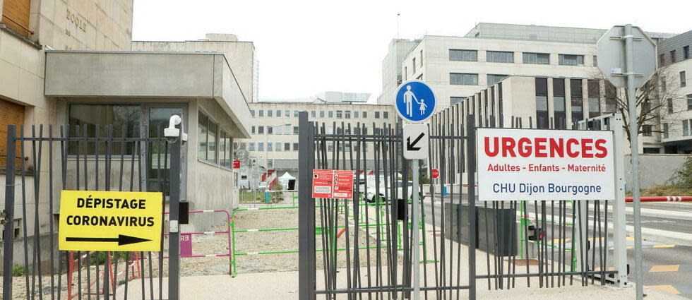 Une patiente du CHU de Dijon n'aurait pas été nourrie pendant plusieurs jours.  - Credit:TARDIVON JC / MAXPPP