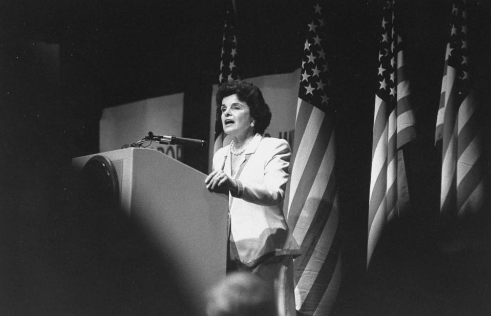 PHOTO: San Francisco Mayor and Dem. gubernatorial hopeful Dianne Feinstein speaking at podium during campaign Biltmore Hotel on Sept. 3, 1990. (Kim Komenich/Getty Images, FILE)