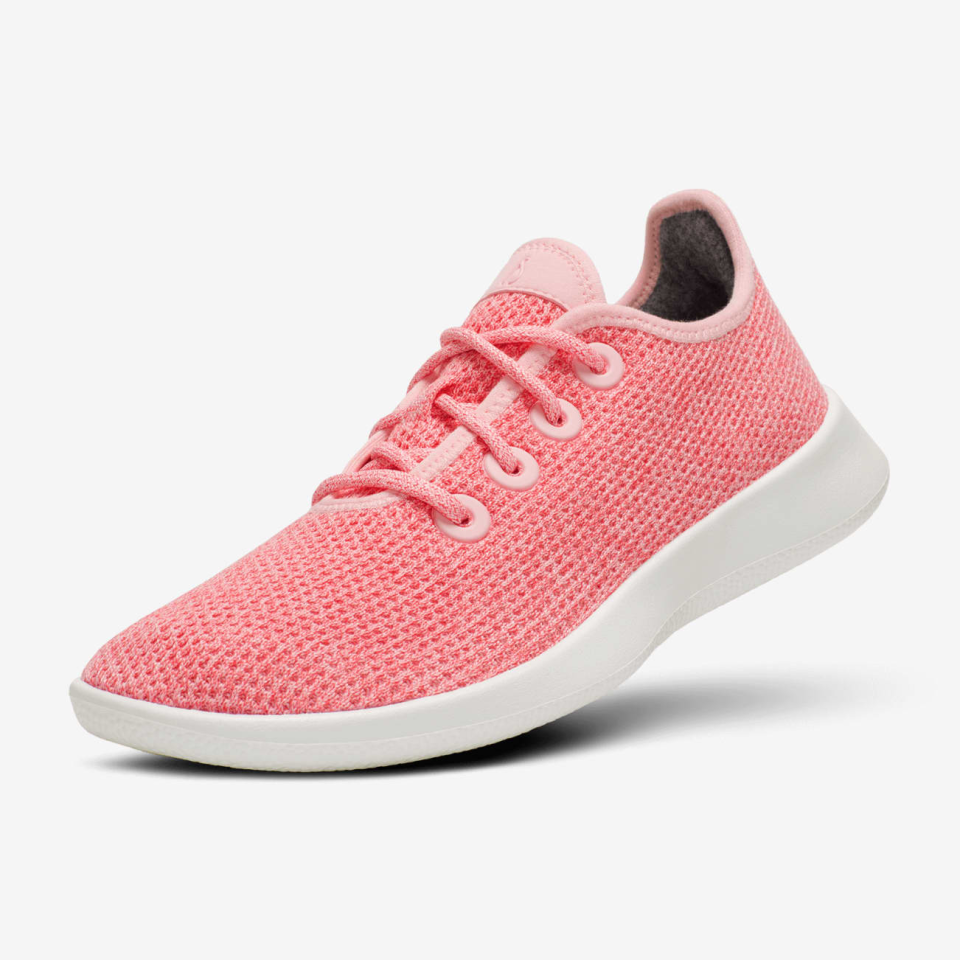 <p><a href="https://go.redirectingat.com?id=74968X1596630&url=https%3A%2F%2Fwww.allbirds.com%2Fproducts%2Fwomens-tree-runners-arid-orange&sref=https%3A%2F%2F" rel="nofollow noopener" target="_blank" data-ylk="slk:Shop Now;elm:context_link;itc:0;sec:content-canvas" class="link ">Shop Now</a></p><p>Women's Tree Sneakers</p><p>allbirds.com</p><p>$59.00</p>