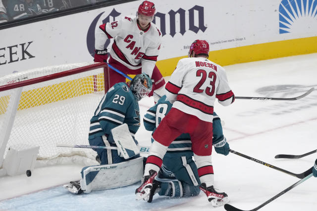 Sharks Can't Get Out of Their Own Way, Lose 2-1