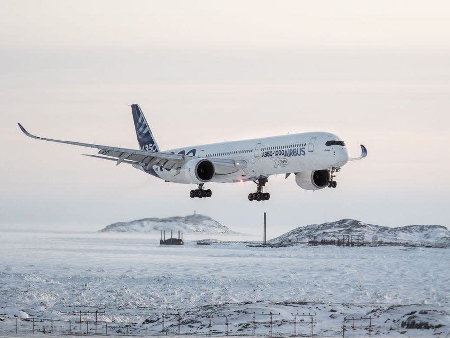 Airbus A350-1000