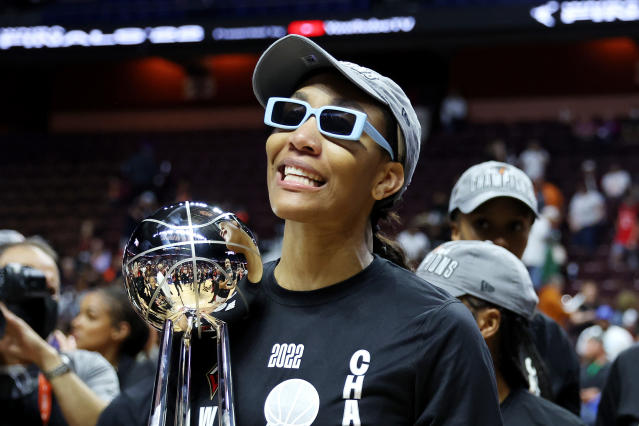 Las Vegas Aces on X: 🏆 2022 @WNBA CHAMP 🏆 2022 FINALS MVP @cgray209 //  #RaiseTheStakes  / X