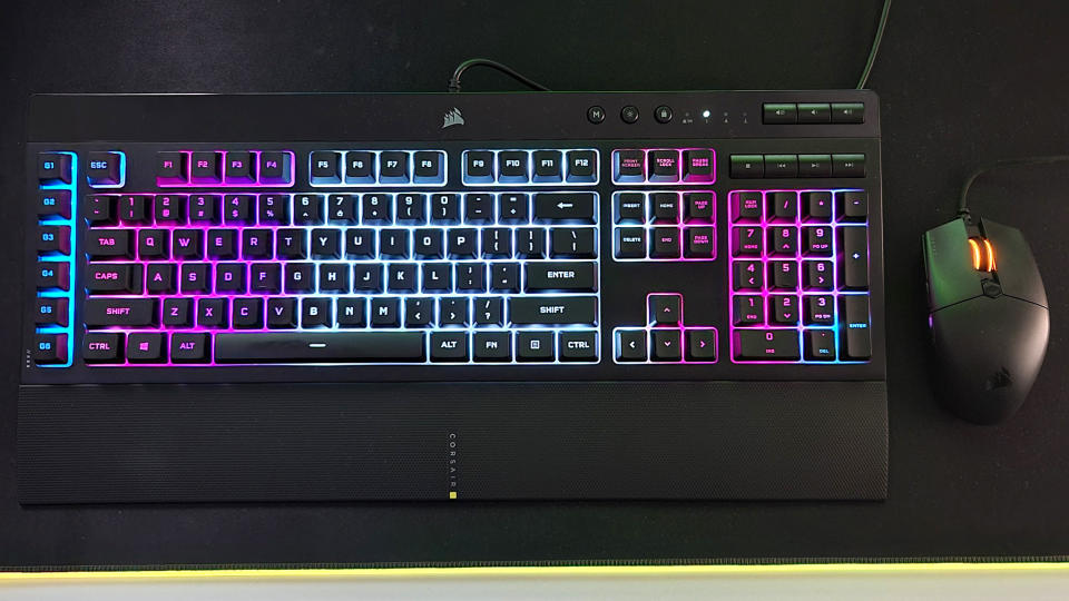 Corsair K55 RGB Pro XT gaming keyboard on a Corsair MM700 mouse pad with Katar Pro XT gaming mouse