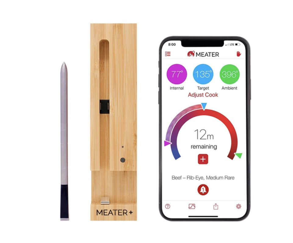 <p>Meater è il primo termometro per la carne senza fili e smart. Lanciato come progetto di crowdfunding prima su Kickstarter e poi su Indiegogo, “il primo vero termometro intelligente per carne senza fili” ha raccolto la bellezza di oltre 4 milioni di dollari, a riprova di quanto gli americani adorino la carne. Prezzo: 99 euro su meater.com </p>