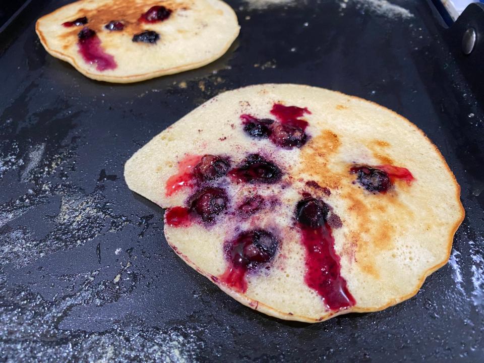 Ree Drummond's bursting blueberries pancake recipe.
