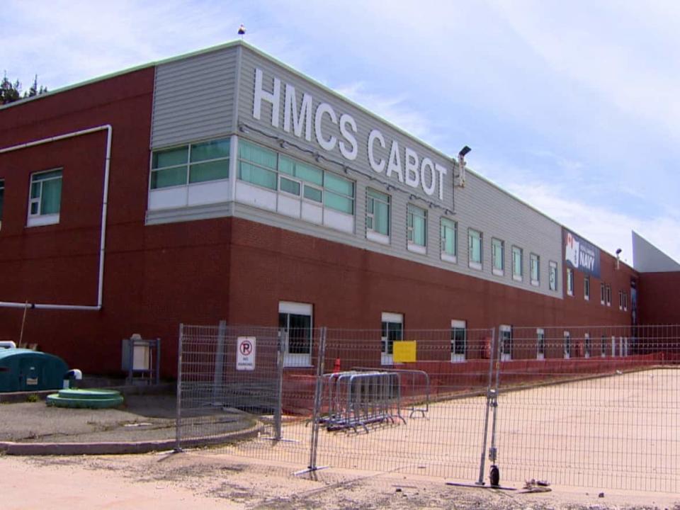 HMCS Cabot is a Canadian Forces reserve base in St. John's. Its wharf has fallen into disrepair and has been fenced off from the public. It is slated for demolition. (Curtis Hicks/CBC - image credit)