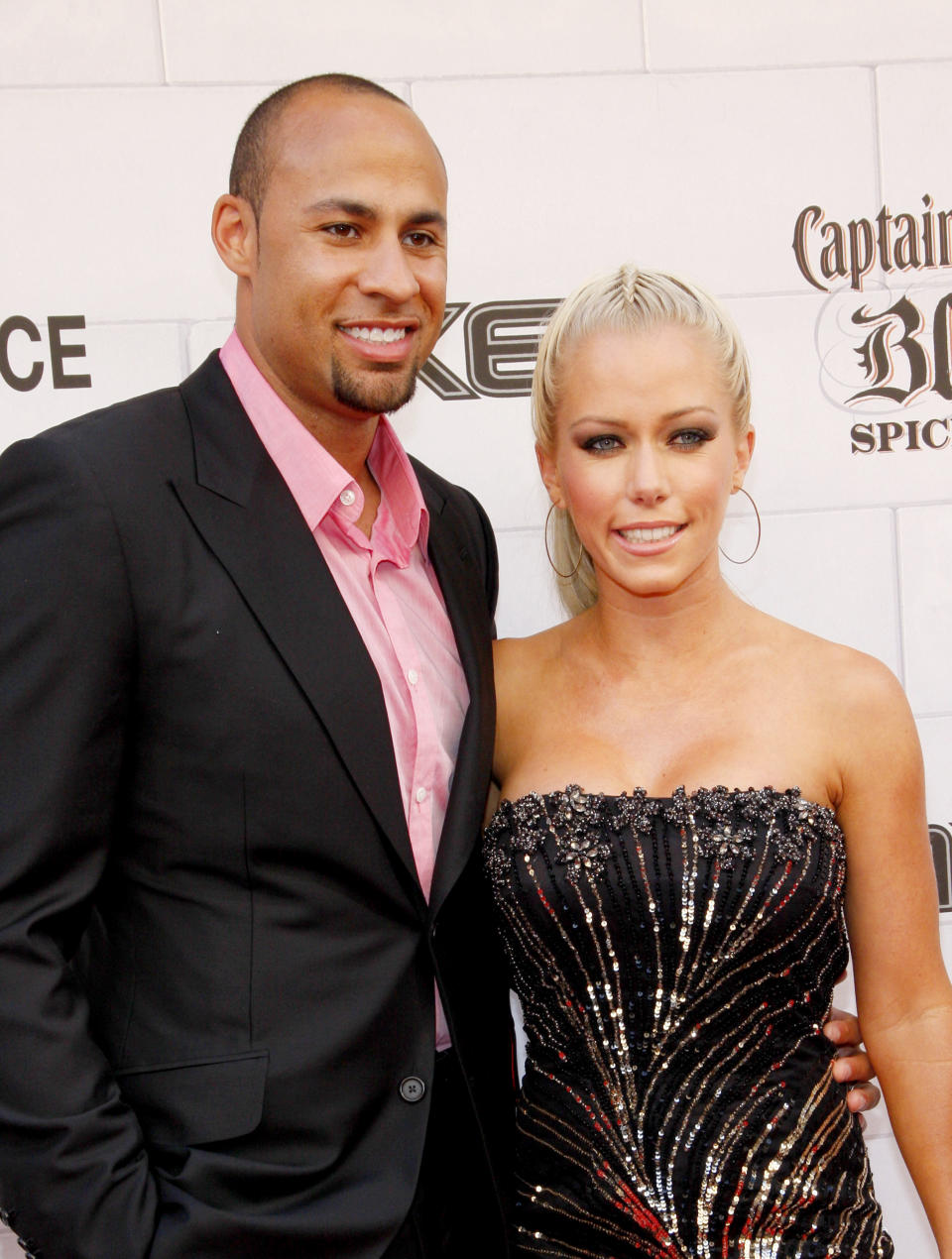 Are Kendra Wilkinson And Hank Baskett Still Married Where The