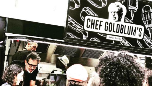 Jeff Goldblum handing out free sausages in Sydney, Australia: martinfeldretail/Instagram
