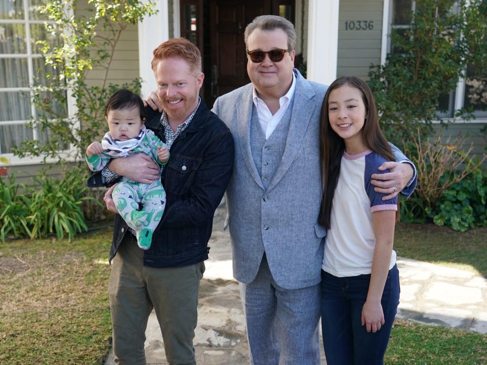 Pritchett family lilly, cam, mitchell, rexford  Modern Family