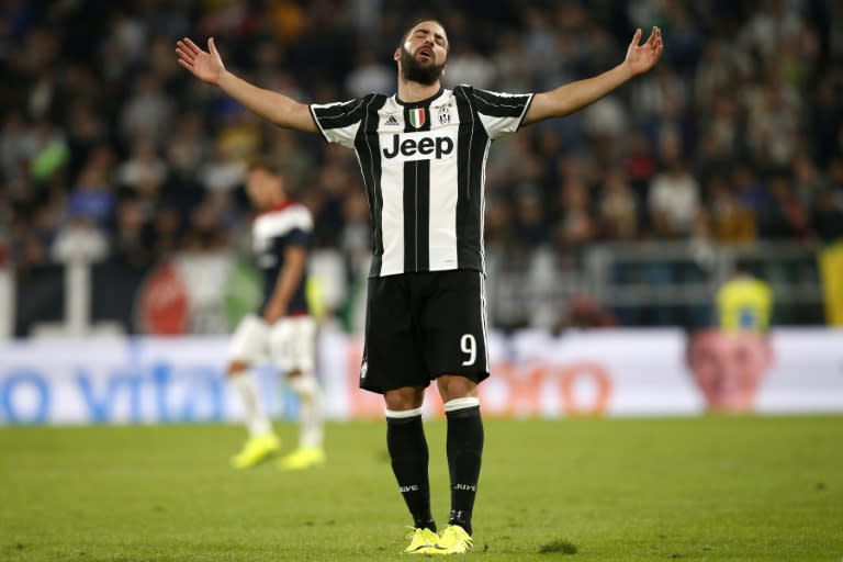 Gonzalo Higuain quashed any emerging doubts about his talents with his fourth goal of the season after defender Daniele Rugani had given Juve a 14th minute lead