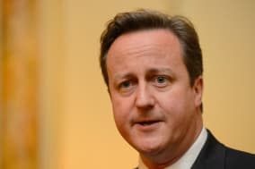 Cameron hails EU budget approval