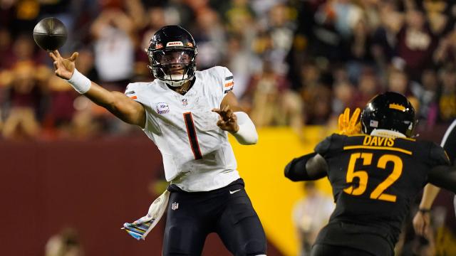 Thursday Night Football Picks: Washington Commanders vs Chicago Bears