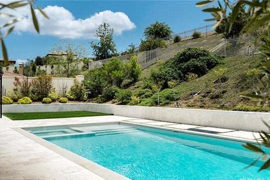 Kylie Jenner re-lists her Calabasas home for $4.3M