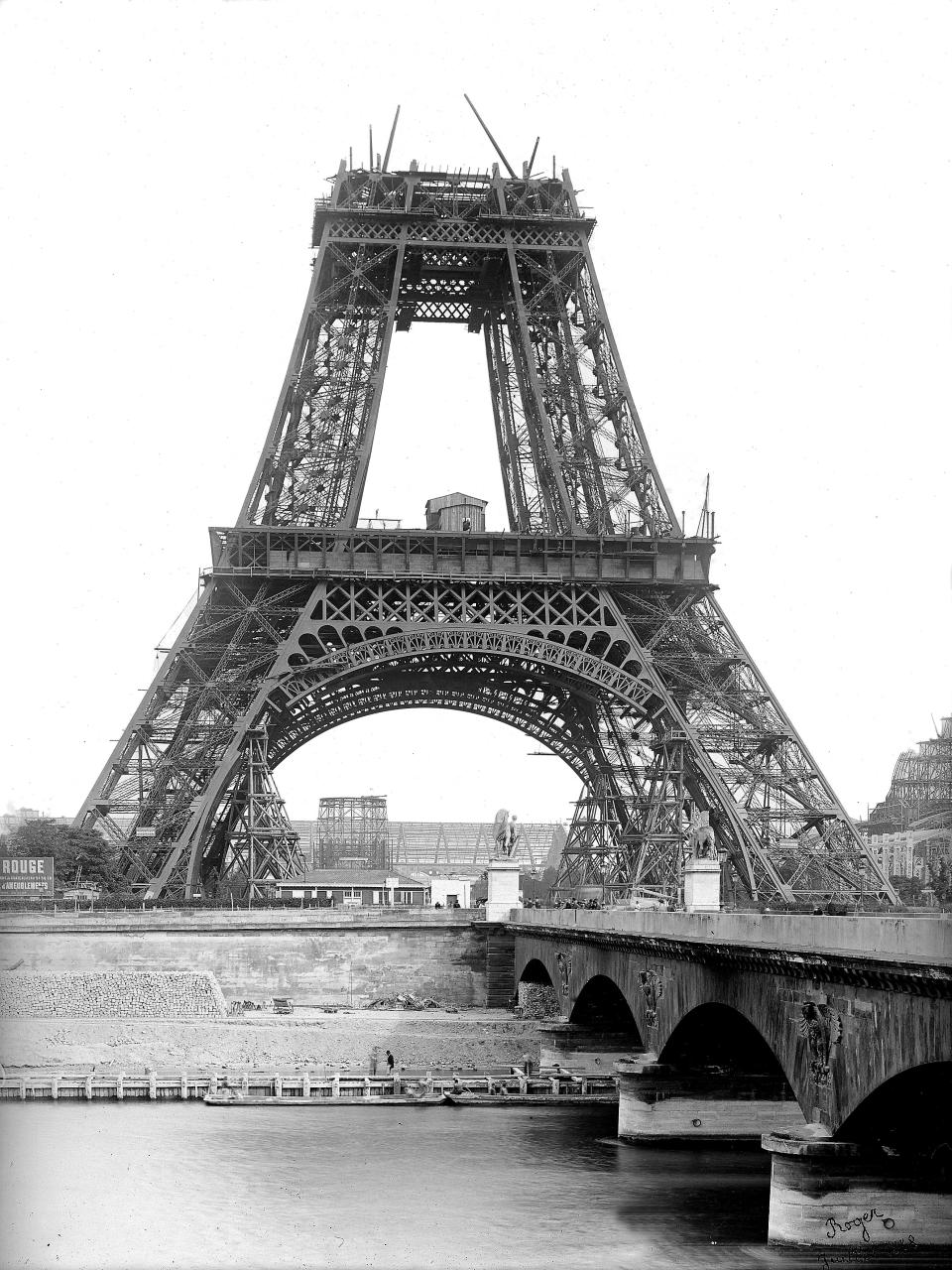 15 fotos poco conocidas de la construcción de la Torre Eiffel