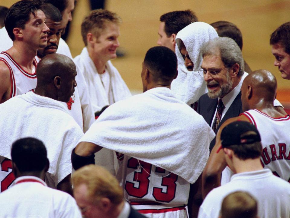 1997 98 chicago bulls.JPG