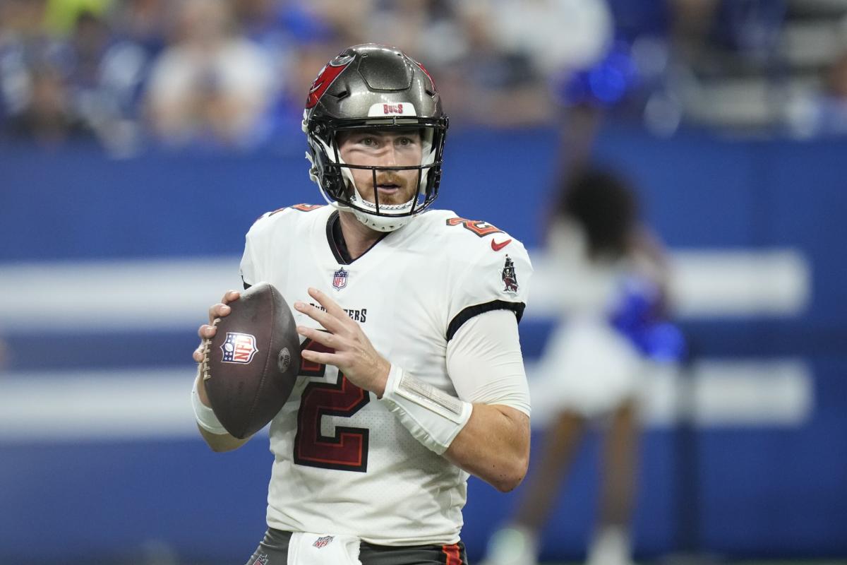 Report Former Florida QB will compete for starting job in Tampa Bay