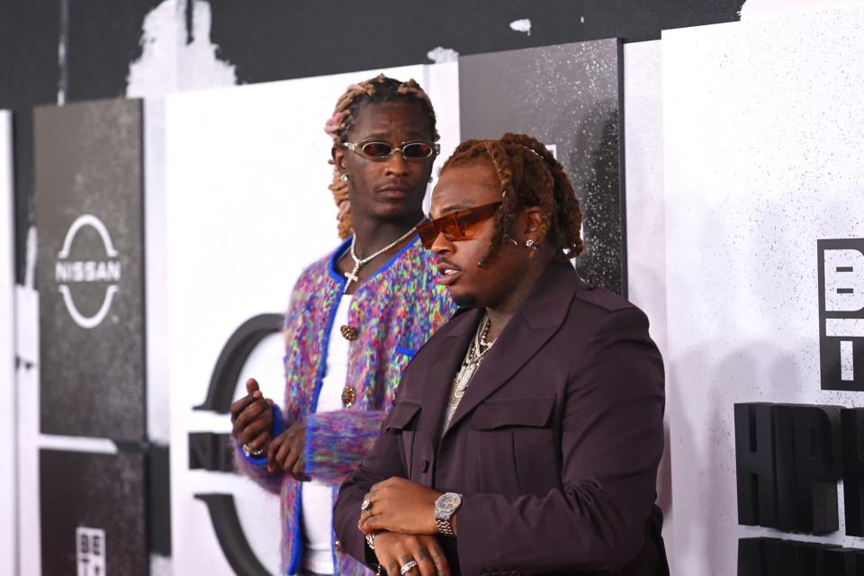 Les rappeurs Young Thug (à gauche) et Gunna (à droite) lors des BET Hip Hop Awards en 2021. - Paras Griffin - AFP 